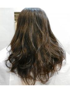 関内の美容室BOBのヘアスタイル