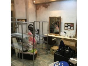 関内の美容室BOBの店内