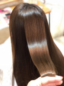 関内の美容室BOBの女性モデル