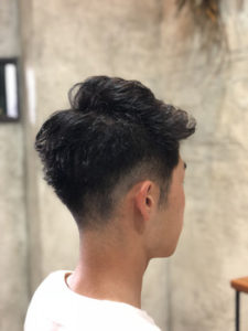 関内の美容室BOBのヘアスタイル