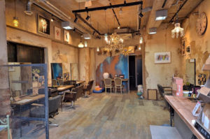 関内の美容室BOBの店内